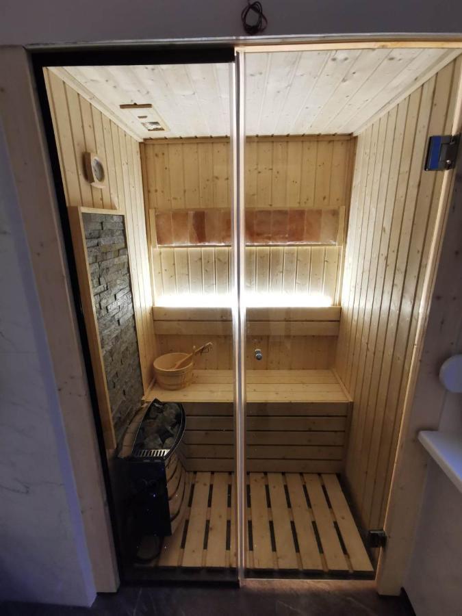 Princ Lux Spa With Free Parking Novi Sad Exterior foto